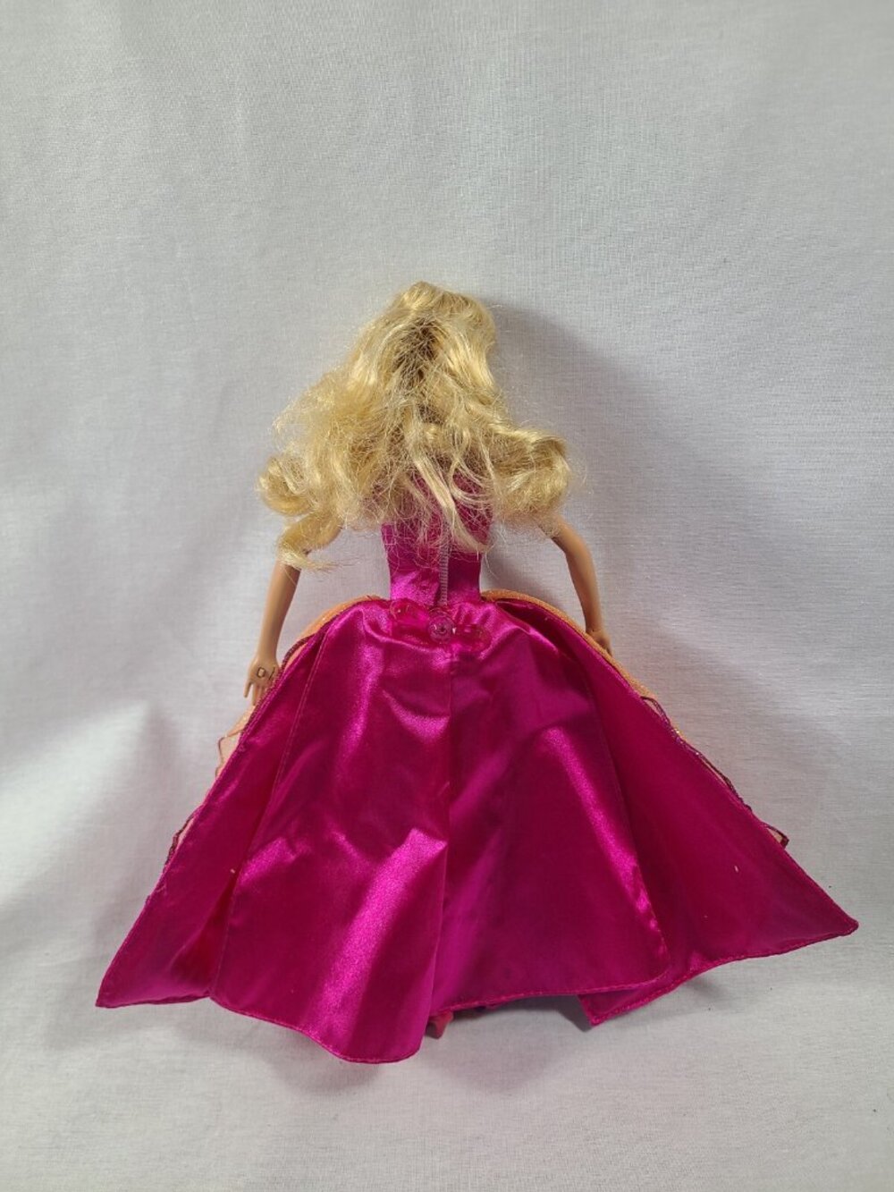 BARBIE 2008 "THE DIAMOND CASTLE" SINGING PRINCESS LIANA DOLL - #M0785 Read Info - Picture 3 of 7